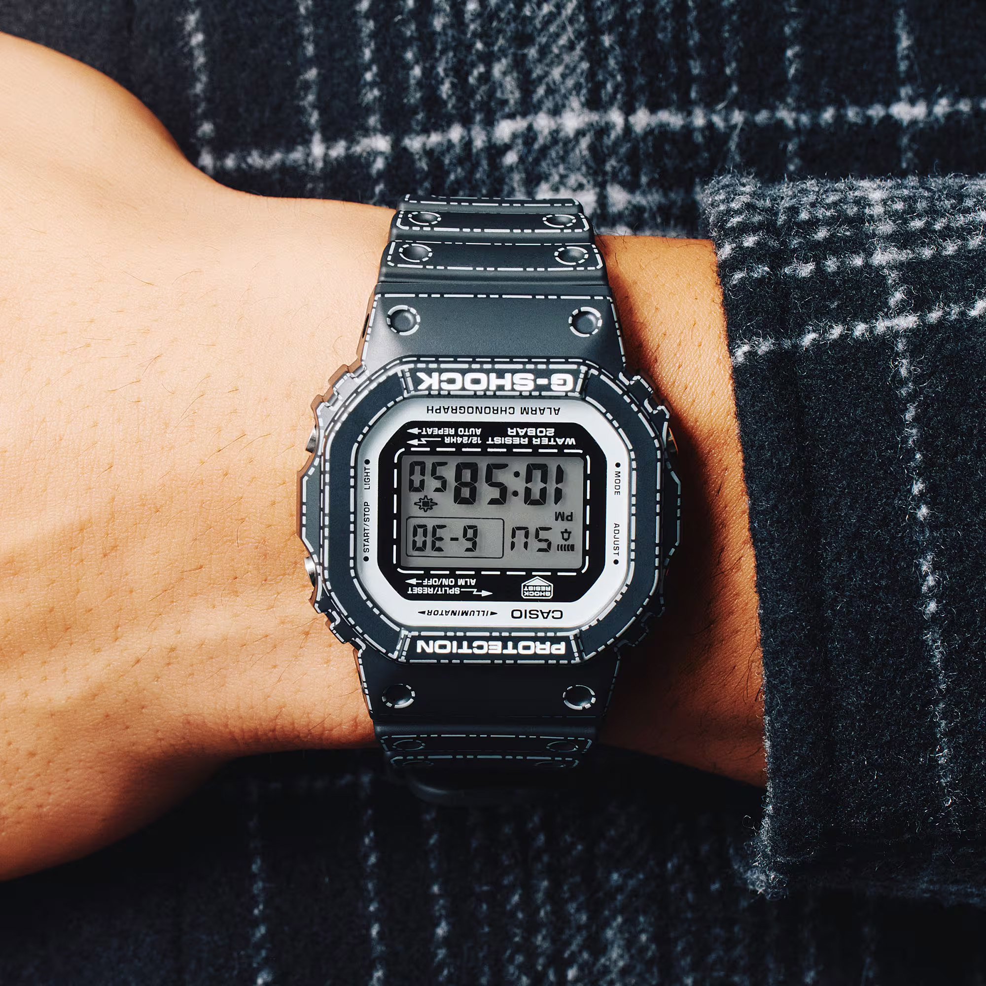 casio DW-5600RGM-1