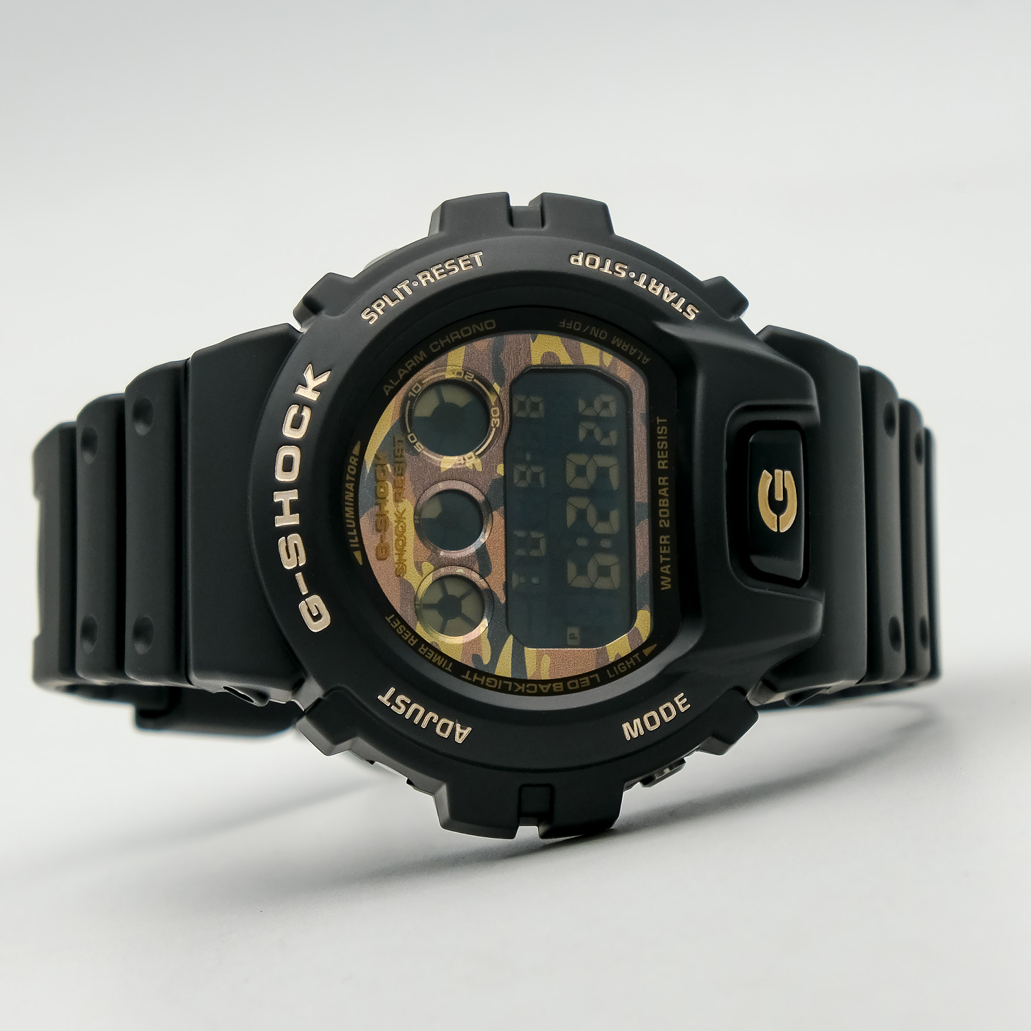 casio DW-6900CF-1