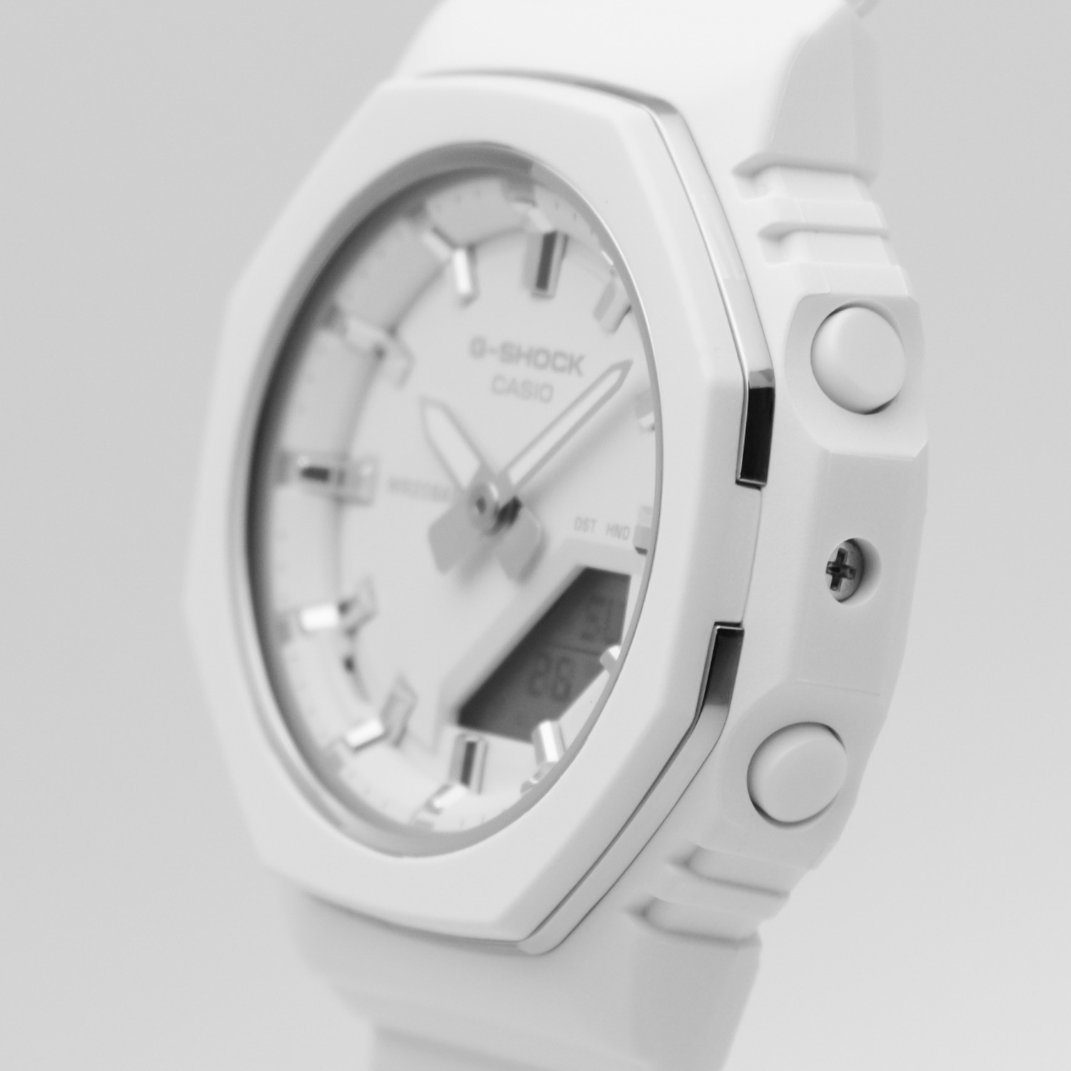 casio GMA-P2110-7A