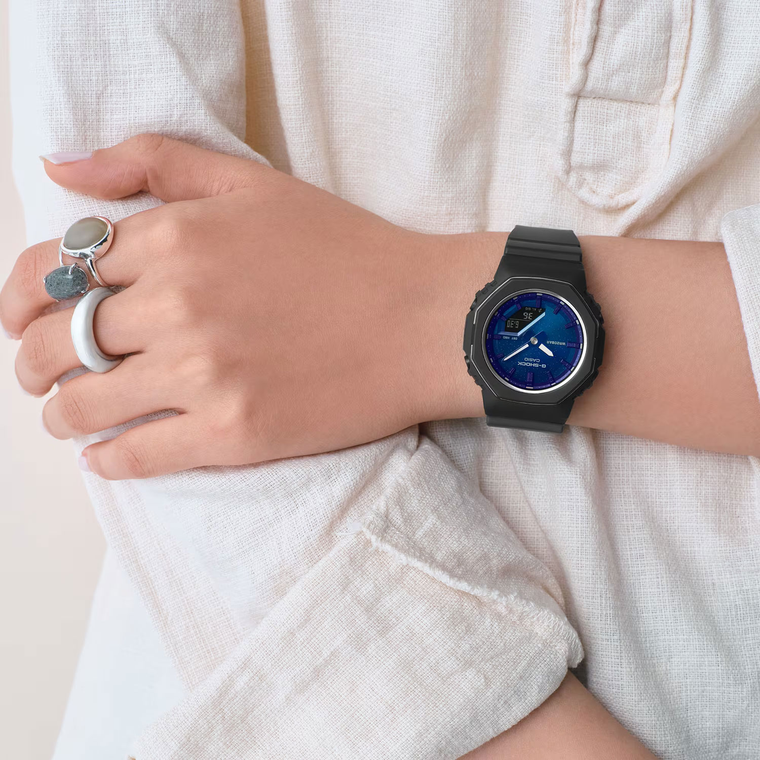 casio GMA-P2110SC-2A