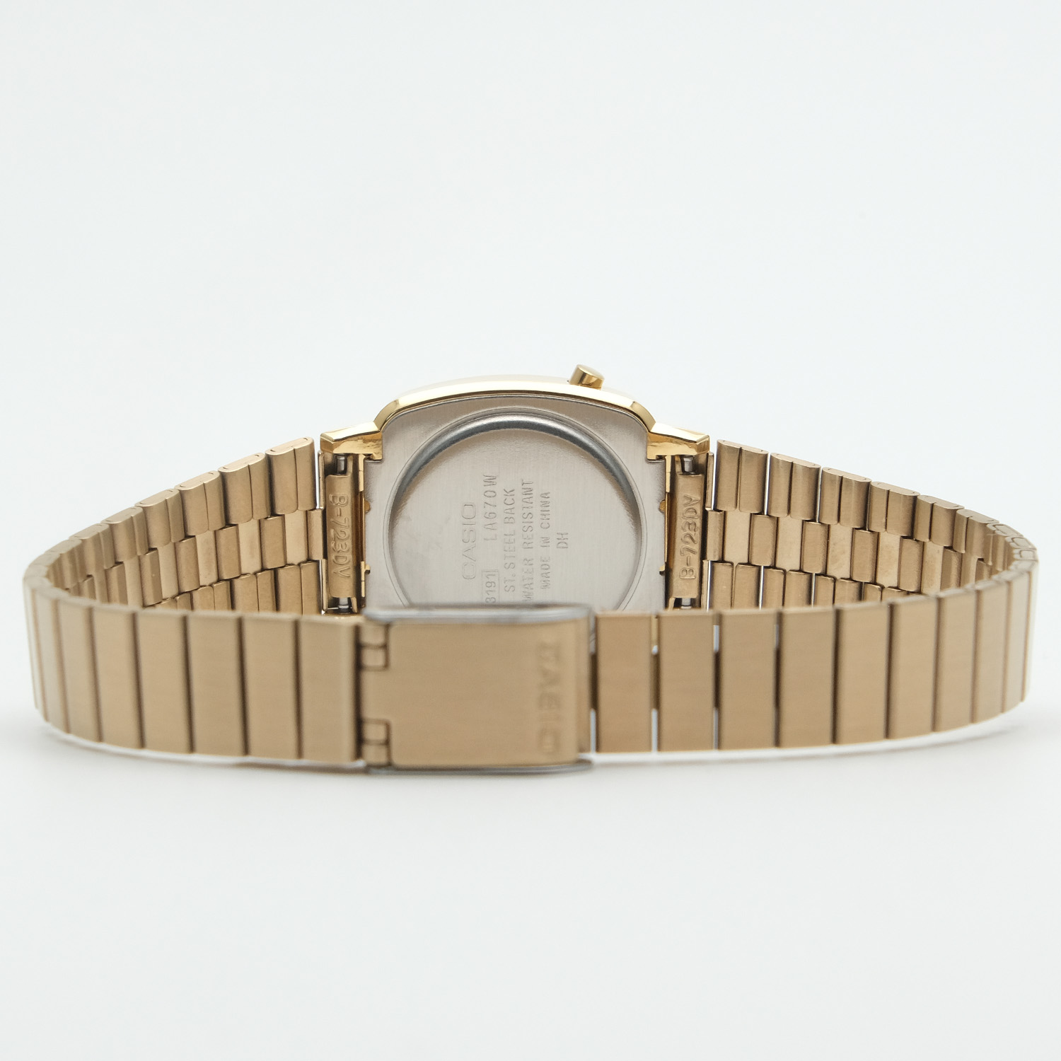 casio LA670WGA-1