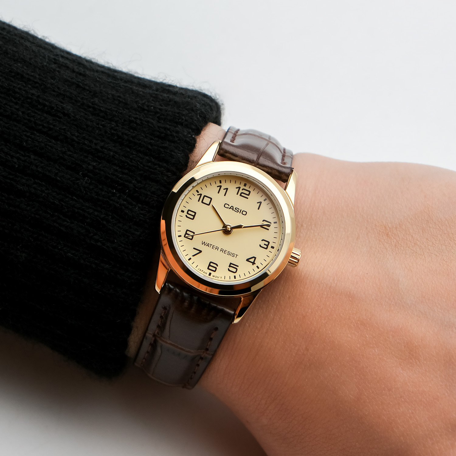casio LTP-V001GL-9B
