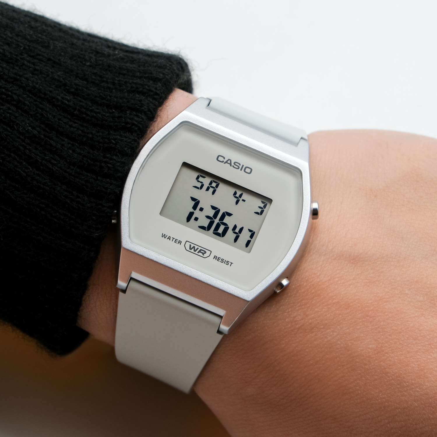 casio LW-204-7A