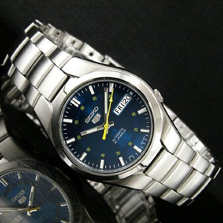 seiko SNK615K1
