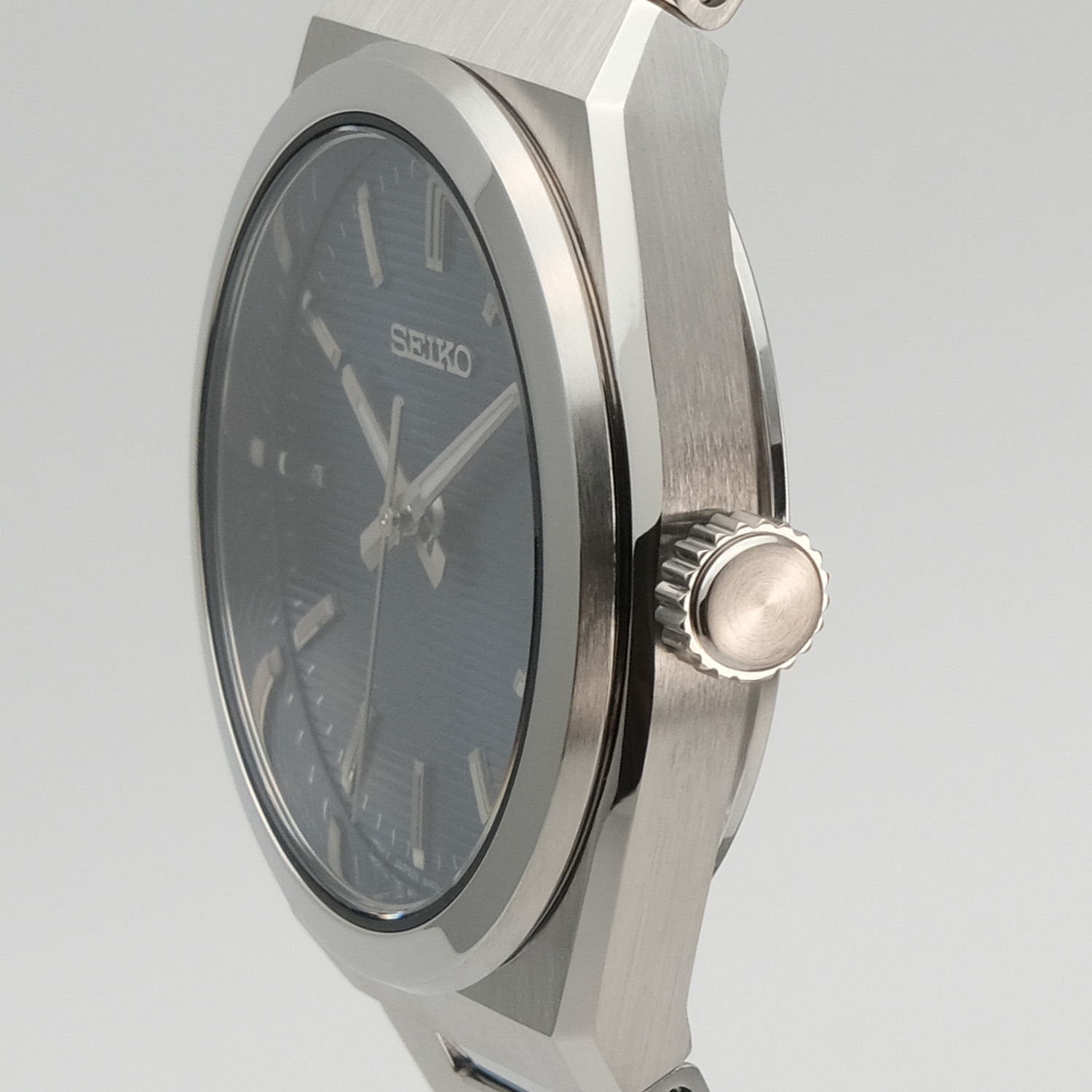 seiko SUR575P1